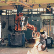Industrial Manipulator Pouring Metal-3