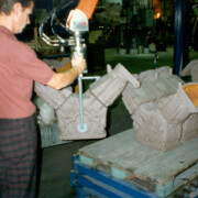 Industrial Manipulator Pouring Metal-7